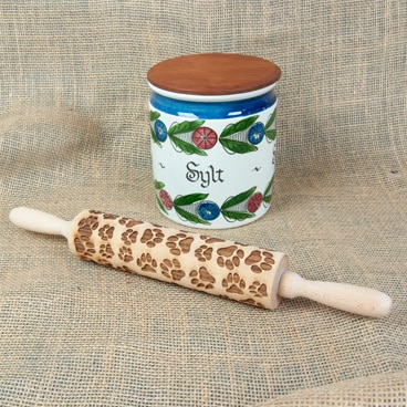 Brödkavel med tassavtryck